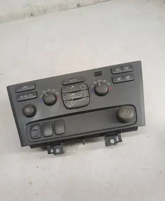 Volvo XC70 Climate control unit 8651242 M606C300032
