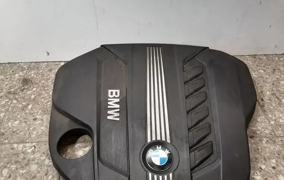 BMW X5 E70 Engine cover (trim) 7812063