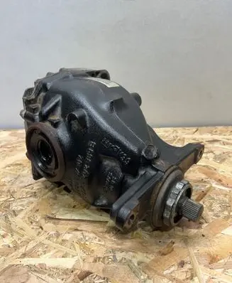 BMW X5 E70 Rear differential 7630912 EAY521315 8913050806180001