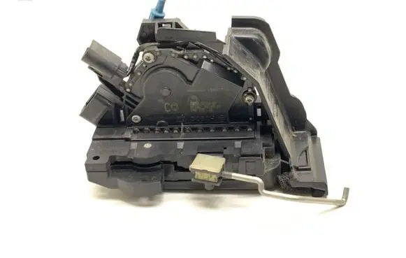 Jaguar XJ X350 Rear door lock 2W9326556BF