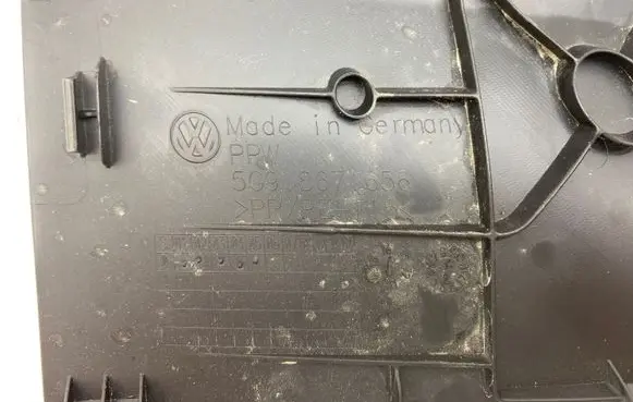 Volkswagen Golf VII Rear light trim 5G9867656