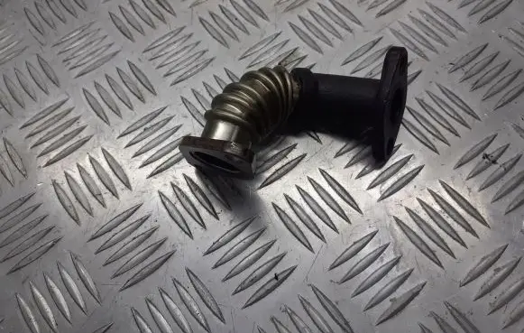 KIA Sportage EGR valve line/pipe/hose