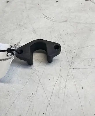 BMW 5 E60 E61 Fuel Injector clamp holder 