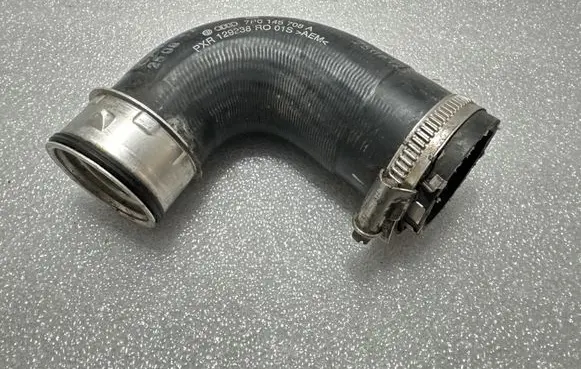 Porsche Cayenne (92A) Engine coolant pipe/hose 7P0145708 7P0145708A