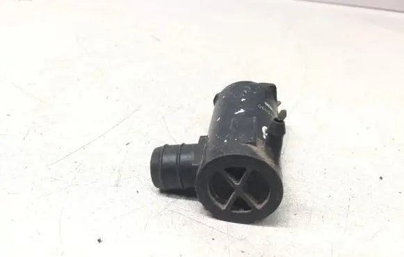 Mitsubishi Lancer Windscreen/windshield washer pump 0602101480