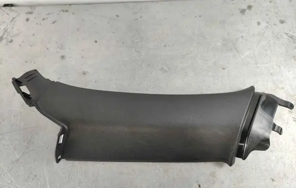 Volvo XC60 (C) pillar trim 31426888