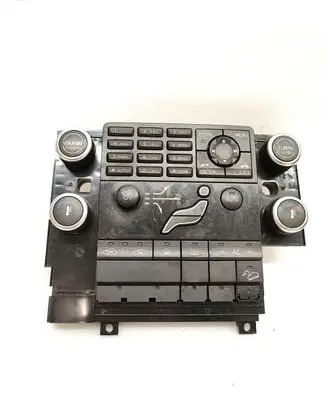 Volvo V70 Climate control unit 30782905