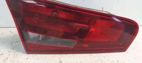 Audi A3 S3 8V Tailgate rear/tail lights 8V3945093