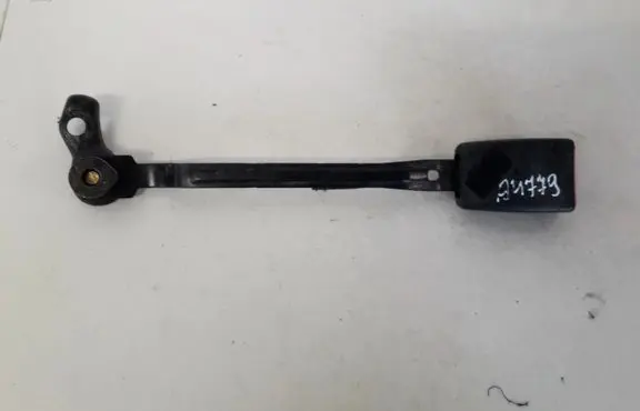Audi A6 S6 C5 4B Front seatbelt buckle 4B0857756D