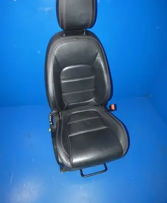 Jaguar F-Pace Front passenger seat 