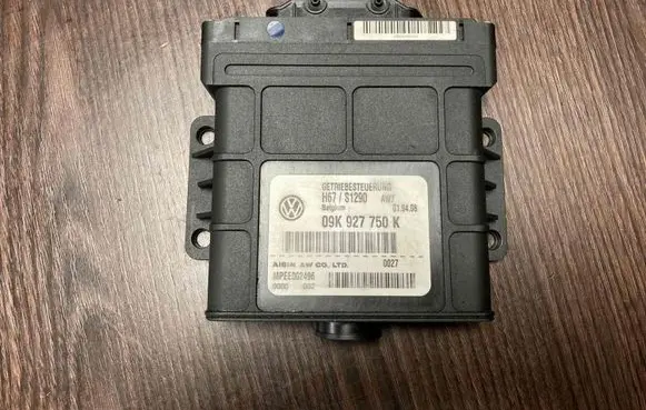 Volkswagen Transporter - Caravelle T5 Gearbox control unit/module 09K927750K