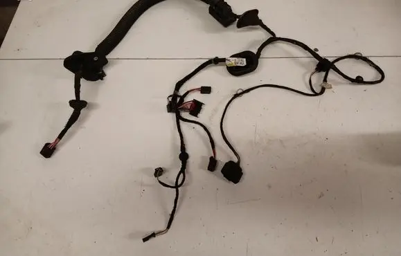 Seat Alhambra (Mk2) Rear door wiring loom 7N0971691N