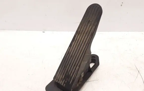 Lancia Thesis Accelerator throttle pedal 60679537