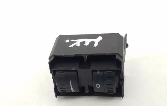 Headlight level height control switch