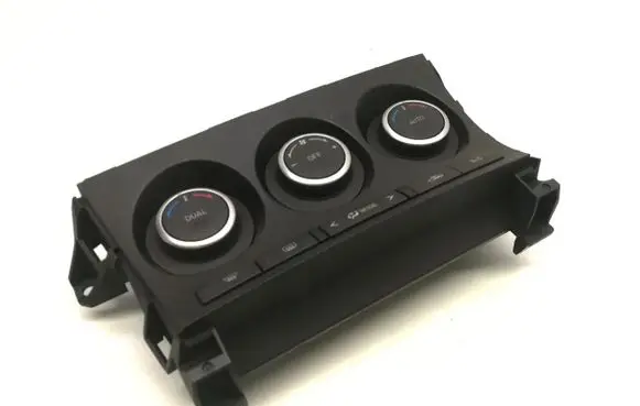 Mazda 3 II Climate control unit BHE461190A K4000-2J10A