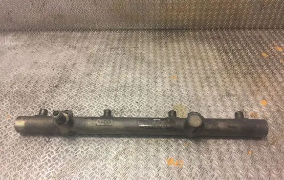 Mercedes-Benz ML W163 Fuel main line pipe 6280700095 A6280700095