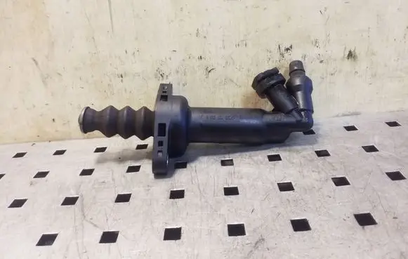 Volkswagen Polo V 6R Clutch slave cylinder 6Q0721261E