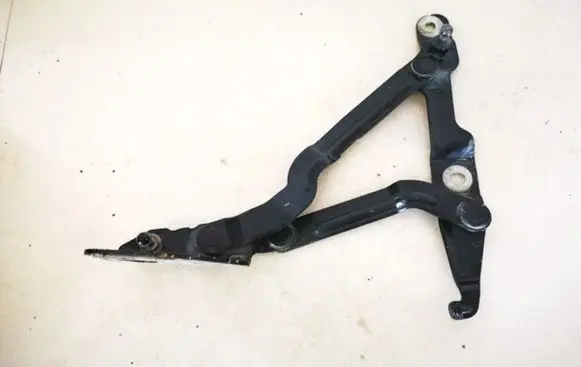 Audi A4 S4 B5 8D Tailgate/trunk/boot hinge 8d5827302