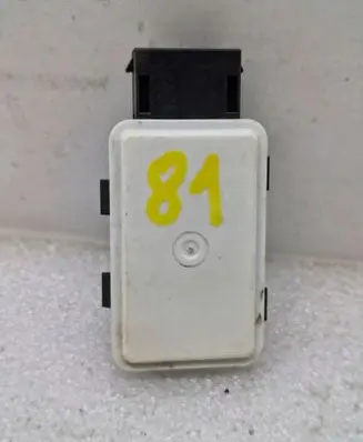 Volvo EX30 Aerial antenna amplifier