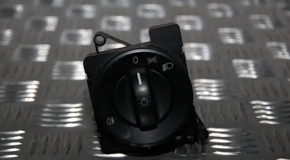 Mercedes-Benz Sprinter W906 Light switch A9065450104 9065450104
