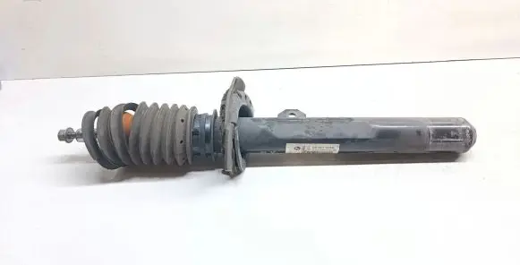 BMW 2 F46 Front shock absorber/damper 6872521 31316872521