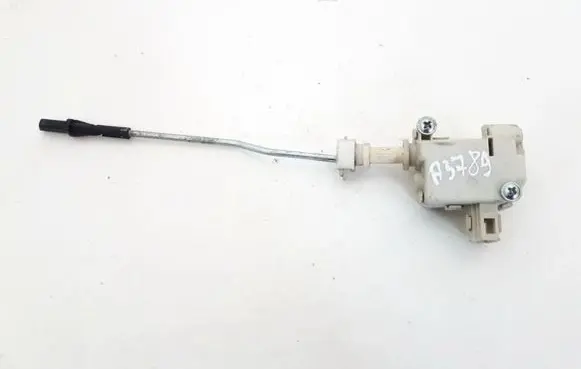 Volkswagen Golf V Central locking motor 1k6810773 3b0959782a