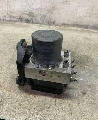 Volkswagen Taigo ABS Pump 2Q0614517AS