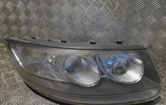 Hyundai Santa Fe Headlight/headlamp