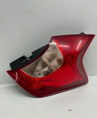 Nissan Note (E12) Rear/tail lights 265503va0a
