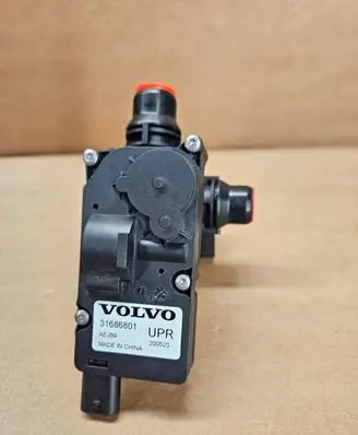 Volvo C40 Coolant heater control valve 31686801 32339142