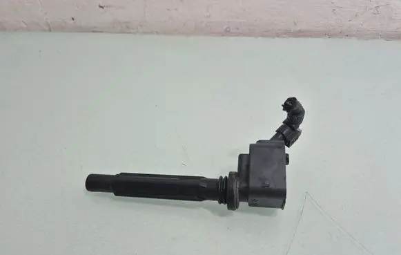 Alfa Romeo Giulia High voltage ignition coil 68211953AA 50050430