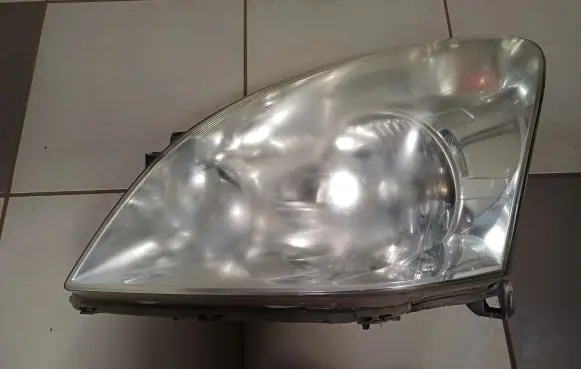 Toyota Corolla Verso AR10 Headlight/headlamp