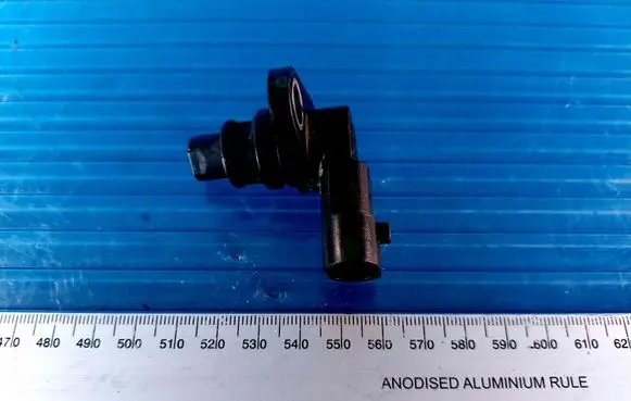 Opel Vectra C Camshaft position sensor 55201876 A377