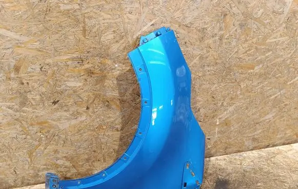 Renault Captur Fender 631018998R