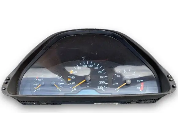 Mercedes-Benz E W210 Speedometer (instrument cluster) A2105408047