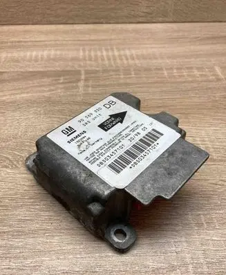 Opel Vectra B Airbag control unit/module 90569350 5WK4188