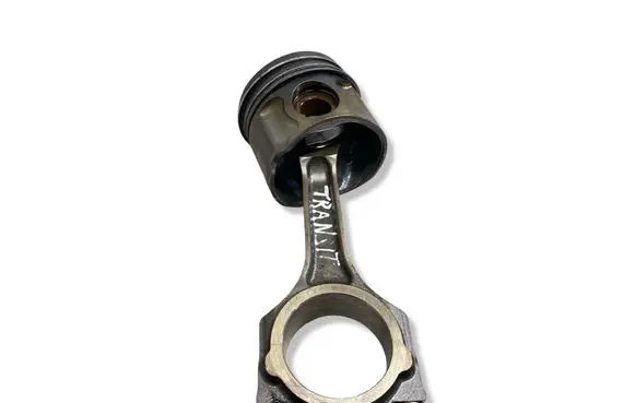 Ford Transit Piston with connecting rod SRFA
