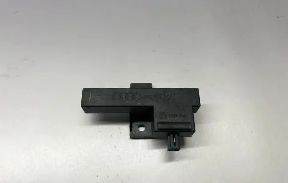 Audi A7 S7 4G Keyless system antenna 8K0907247 33542221