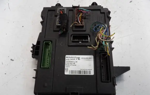Renault Captur Central body control module 284B15800R S180192210B 1502863631018