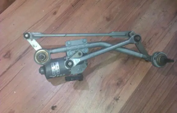 Ford Fiesta Front wiper linkage and motor