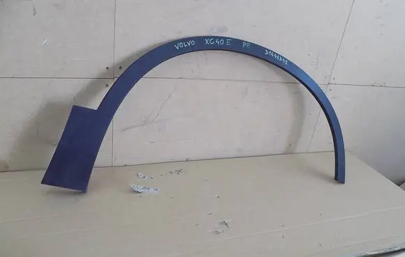 Volvo XC40 Front arch trim 31448349