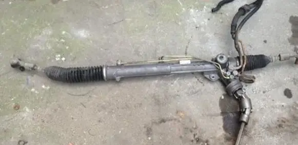 Volkswagen PASSAT B5.5 Steering rack 8D1422052K