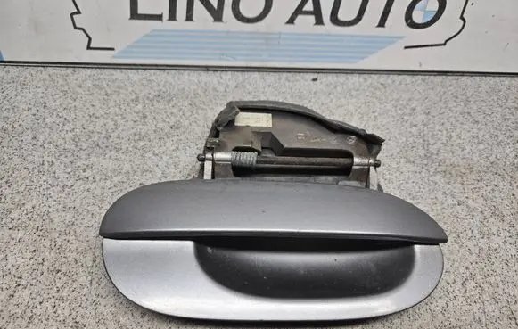 BMW 5 E39 Front door exterior handle 51218245462