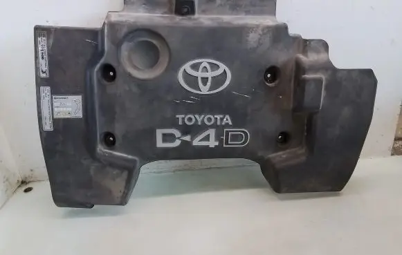 Toyota Corolla Verso E121 Engine cover (trim)