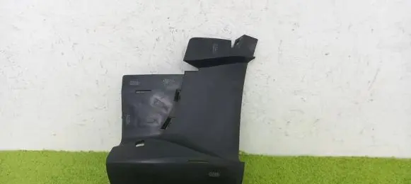 Tesla Model 3 Intercooler air guide/duct channel 1084175-0