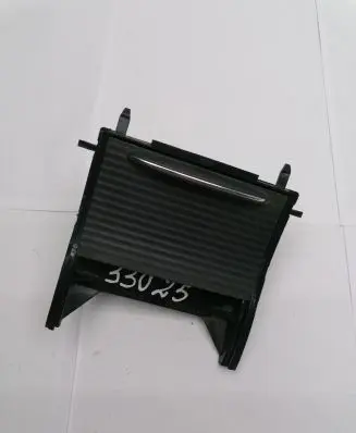 Mercedes-Benz Vaneo W414 Car ashtray A16881000930 E040413101
