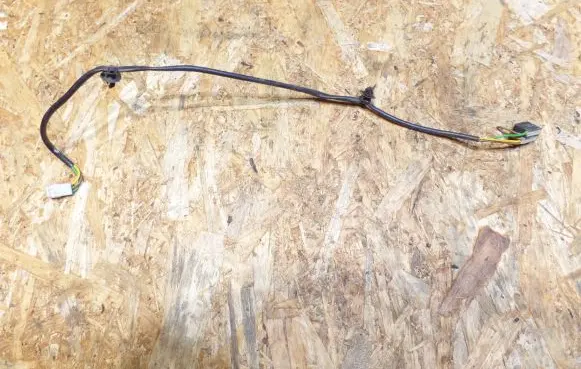Front door wiring loom