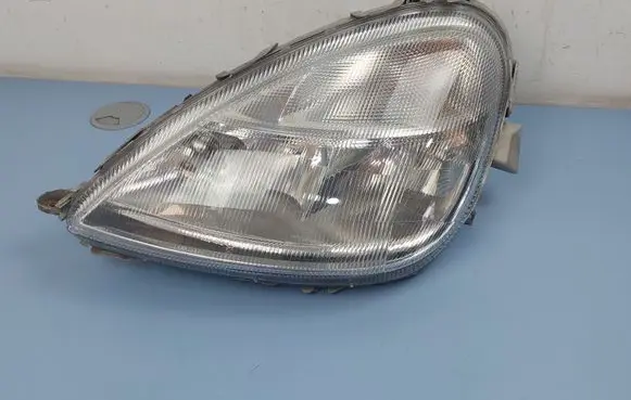 Mercedes-Benz A W168 Headlight/headlamp 0301152211