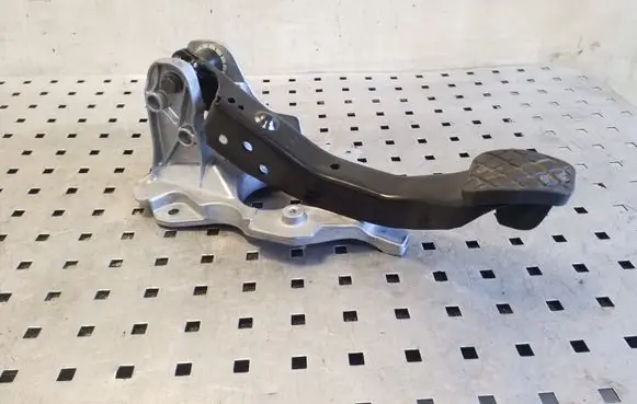 Skoda Yeti (5L) Brake pedal 1K2721057AN 1K2721117G