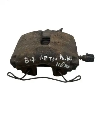 Volkswagen PASSAT B7 Front brake caliper